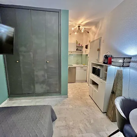 公寓 Oiseau Bleu Mole Port & Centre Cap D *