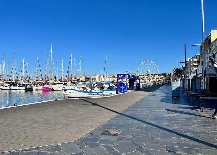 Apartman Oiseau Bleu Mole Port & Centre Cap D *